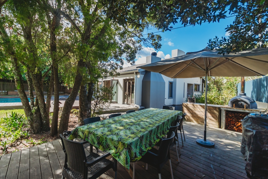 4 Bedroom Property for Sale in Heatherlands Western Cape